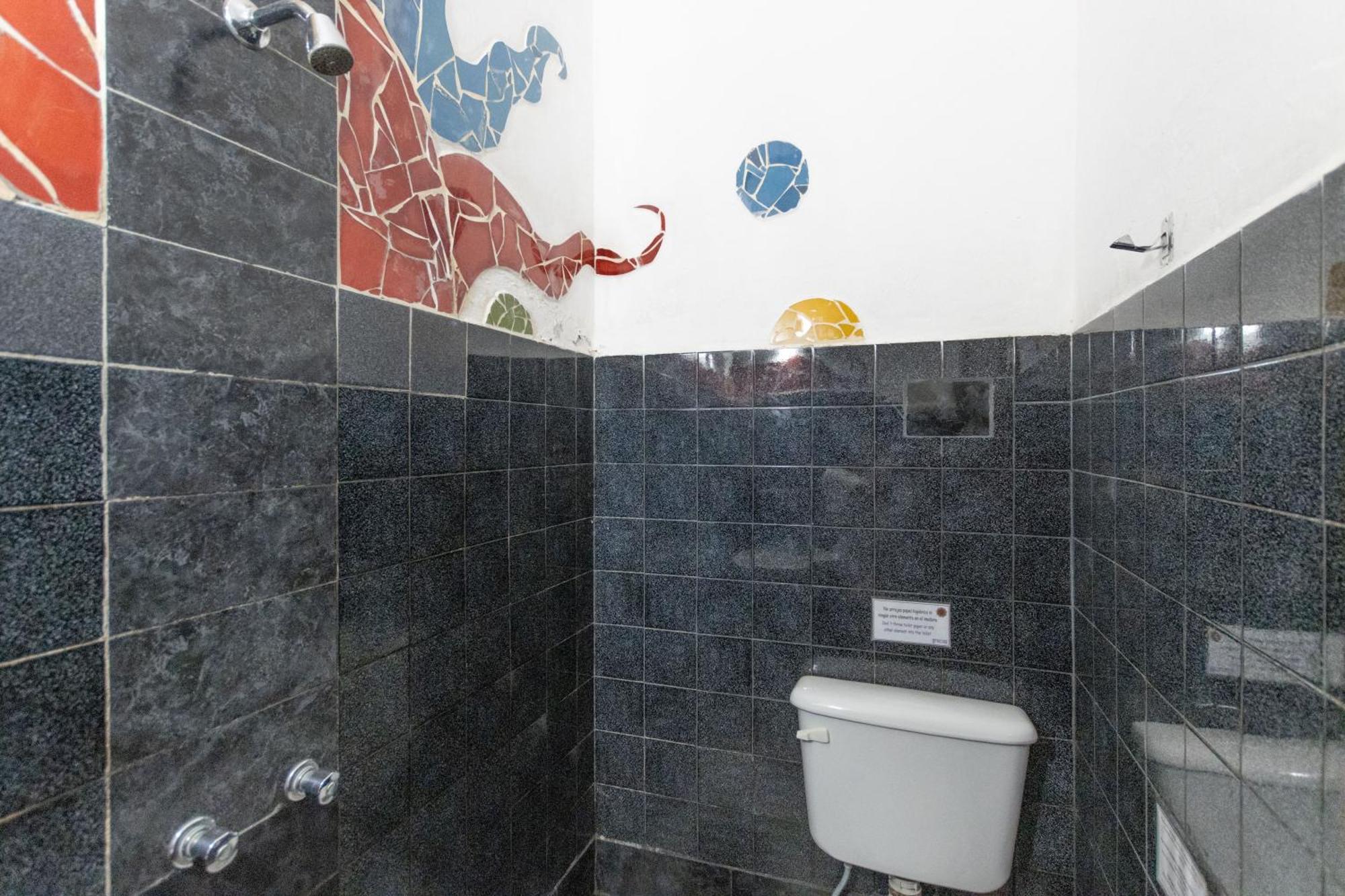 Hostal Andamundos